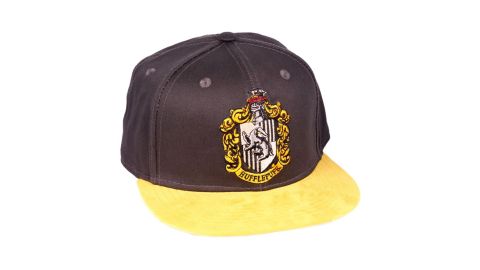 Casquette Poufsouffle Blason Harry Potter grise visière jaune